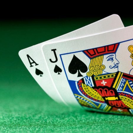 Cách lấy xì dách chuẩn giúp thắng đậm trong ván game