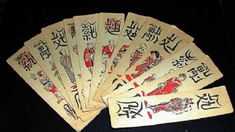 Xếp bài trong bộ Tổ tam